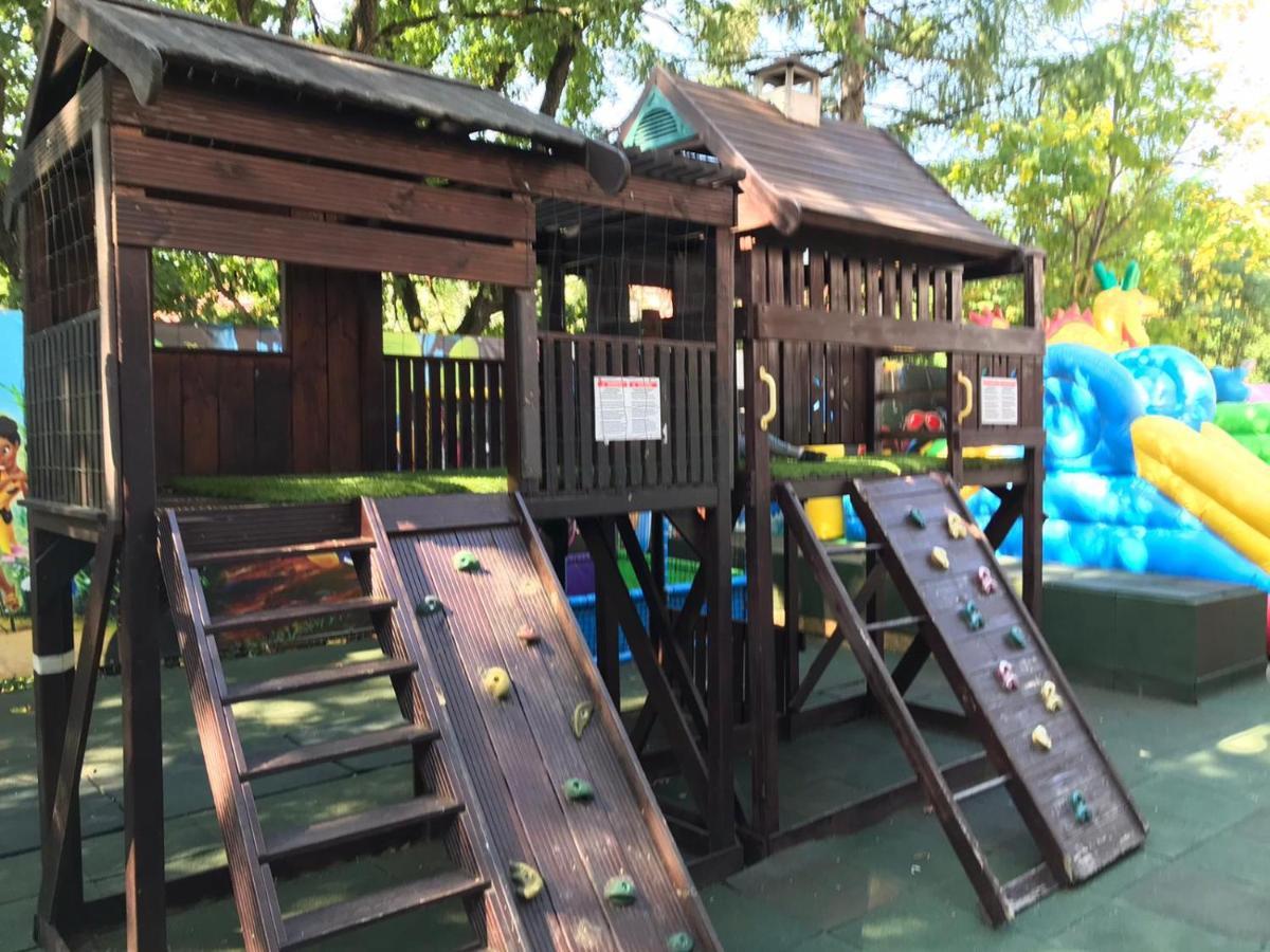 Apartament Executive Vedere Munte Alpin Resort פויאנה ברשוב מראה חיצוני תמונה